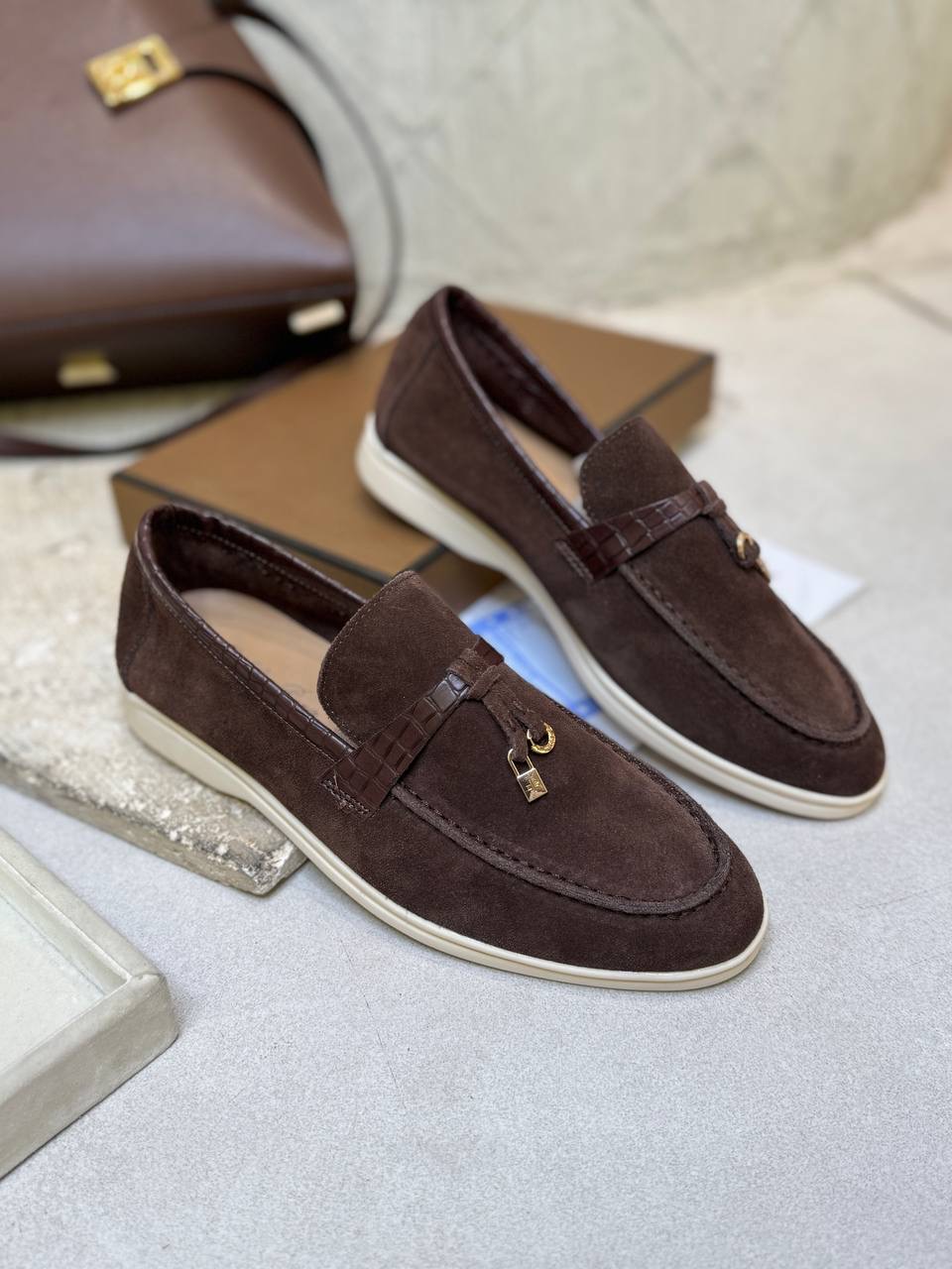 کالج لوراپیانا پوست ماری