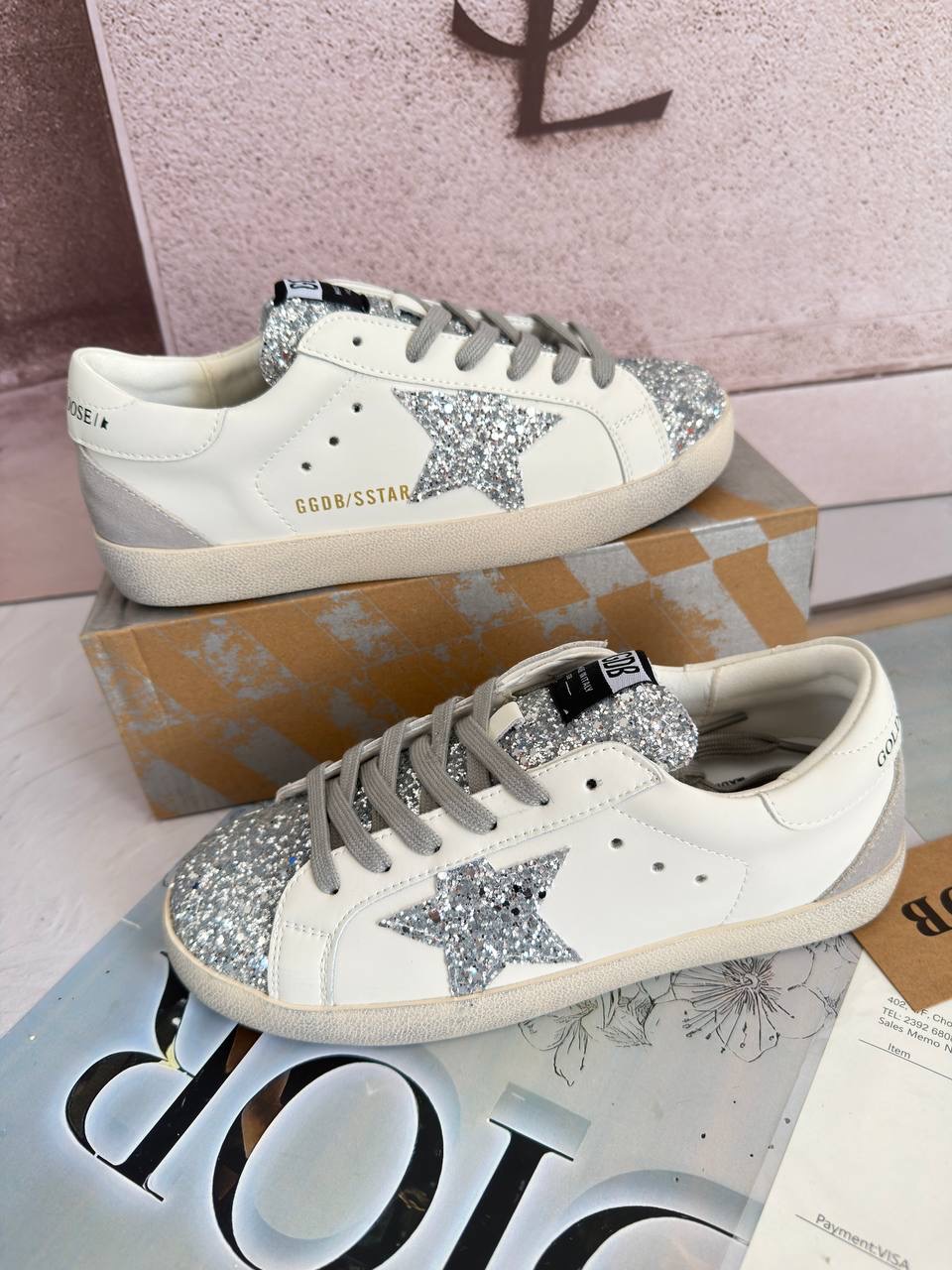 کتونی گلدن گوس