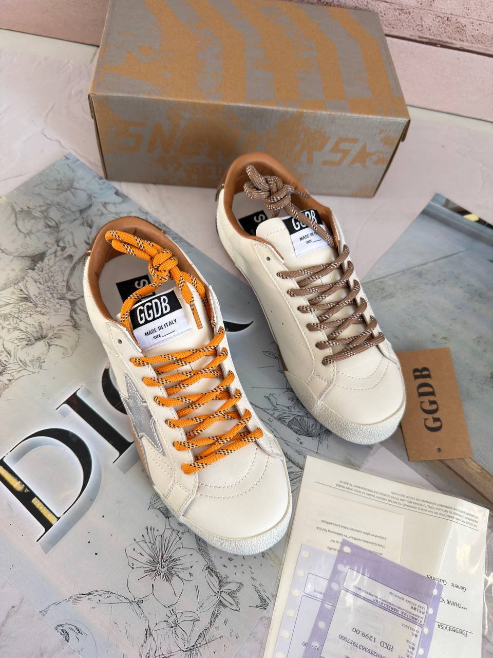 کتونی گلدن گوس