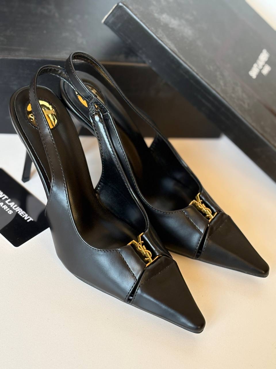 کفش ایوسن‌لورن